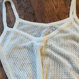 SALE🎈 WAS $38 NWOT WHITE MESH SWIM COVER UP SMALL / 4